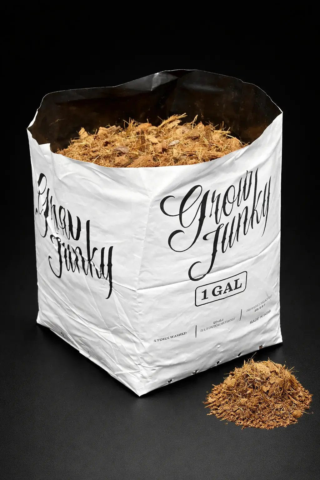 Grow Junky Compressed Coco Bag - 1 Gallon  ( 20-Pack )